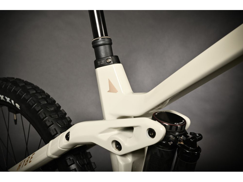 Horské elektrokolo Haibike HYBE 9