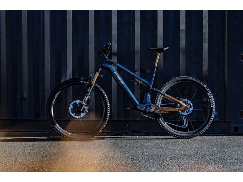 Horské elektrokolo Haibike LYKE CF SE