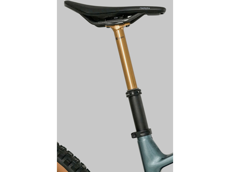 Horské elektrokolo Megamo REASON CRB 03