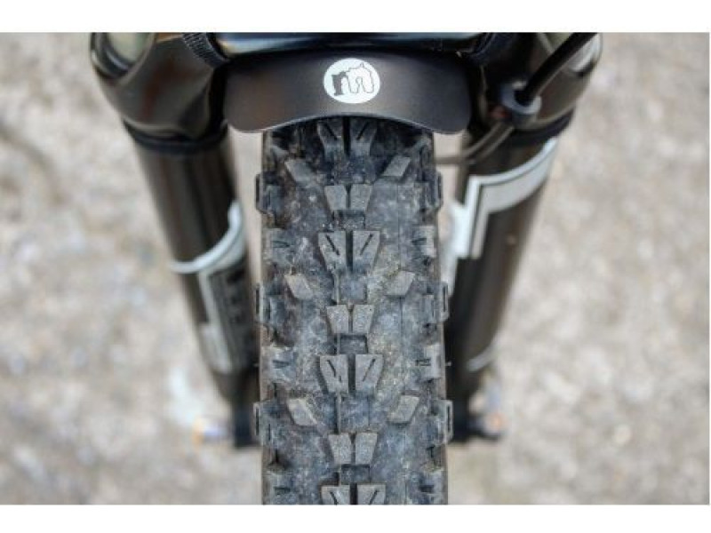 Přední blatník Mucky Nutz – pískový