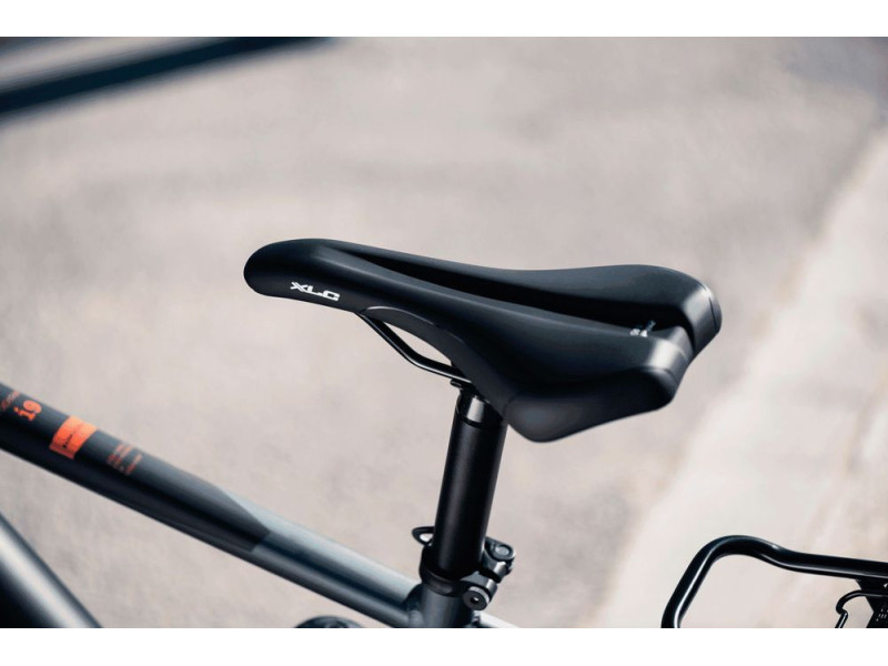 Silniční sedlo XLC SA-T17