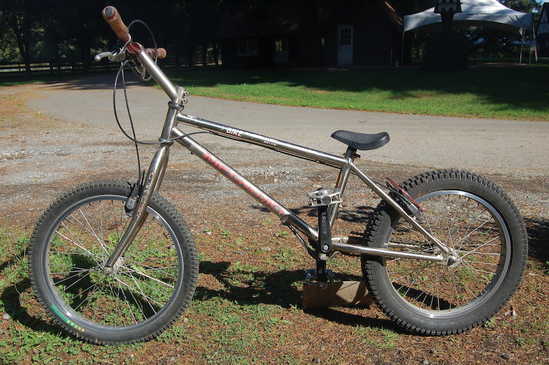 Historie a vývoj značky Megamo